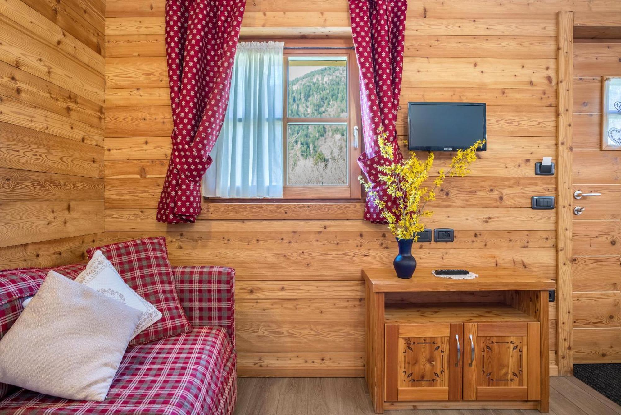 Chalet Camping Fae 1 Madonna di Campiglio Exterior photo